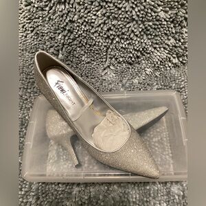 Fioni Night Silver Glitter Heels (Handbag Sold Separately)